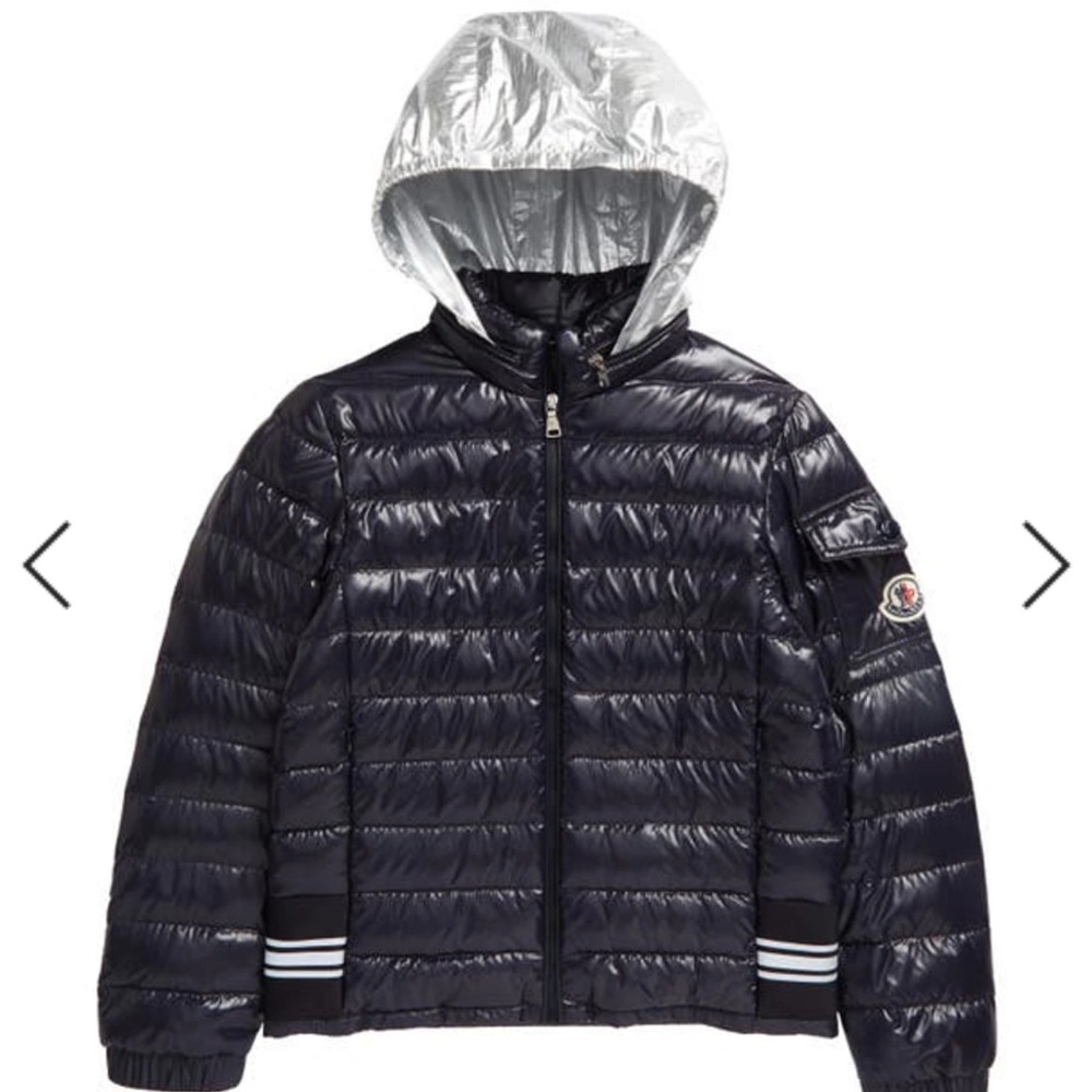 MONCLER
KIDS' ANATOLIOS LAQUE QUILTED
DOWN JACKET
100% Authentic